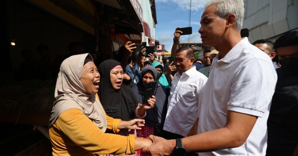 Ganjar Disambut Meriah Masyarakat Kalimantan Timur Diyakini Bisa