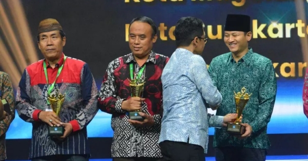 Bupati Trenggalek Terima Penghargaan Prestisius Anugerah Merdeka