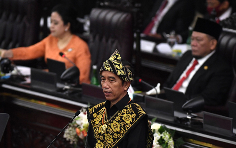 Herman Apresiasi Jokowi Yang Kenakan Pakaian Adat Suku Sabu