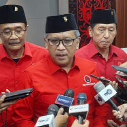 Hasto Ungkap Sejumlah Nama Capres 2024 yang Didukung Jokowi