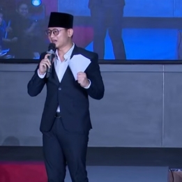 Mas Ipin Ajak Anak Muda Bangun Indonesia Regeneratif