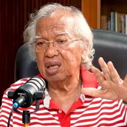 Kesaksian Panda Nababan: Perlakuan Tercela terhadap Jenderal Nasution di Era Soeharto