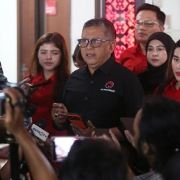 Megawati Terima Doktor Kehormatan ke-11 dari Arab Saudi, Hasto: Bukti Pengakuan Kepemimpinan Intelektual