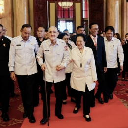 Megawati Soekarnoputri Sampaikan Duka Cita Mendalam atas Wafatnya Jenderal TNI (Purn.) Try Sutrisno