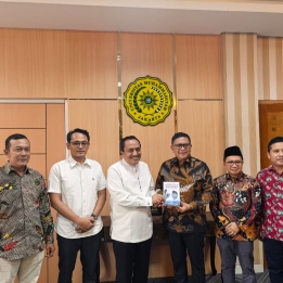 Silaturahim Kebangsaan: Sekjen PDI Perjuangan Hasto Kristiyanto Sambangi UMJ, Perkuat Ikatan Sejarah Bung Karno