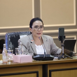 Tragedi Kebakaran KMP Mutiara Sentosa 2, Rieke Diah Pitaloka Desak Usut Pidana dan Cabut Izin Operasi