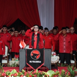 Berkaca dari Iran Hingga Jepang, Megawati Ingatkan Kunci Menjaga Kedaulatan NKRI Terletak pada Persatuan dan Gotong Royong