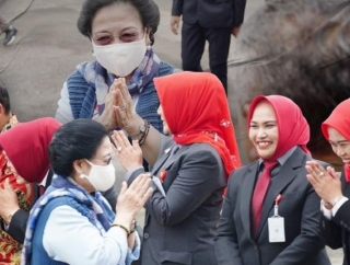 Bupati Eisti: Ibu Ketua Umum Megawati Perkuat Fikir Barisan