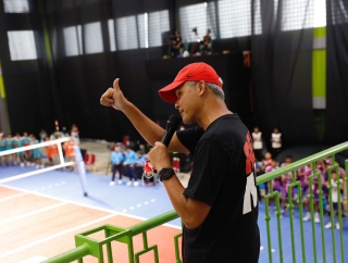 Relawan Ganjar Gelar Fun Voli di Lampung