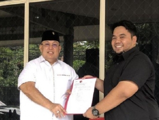 Mochtar Mohammad Resmi Daftar Pencalonan Pilkada Kota Bekasi 2024