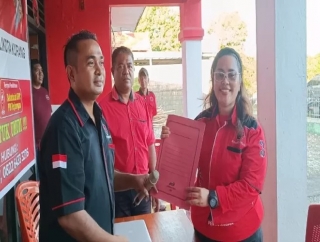 Nancy Jadi Perempuan Pertama Daftar Bakal Calon Wakil Wali Kota Kupang