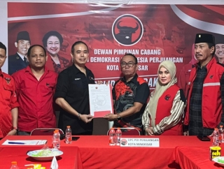 Risfayanti Muin Resmi Mendaftar Calon Kepala Daerah Kota Makassar 