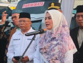 Citra Pitriyami Berangkatkan Ratusan Jemaah Haji Pangandaran
