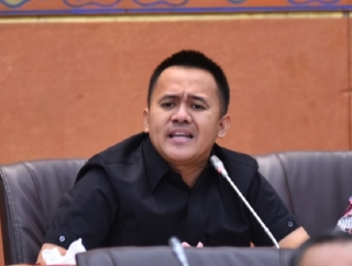 Mufti Anam Kritisi Tajam Pemerintah yang Lamban Merespon Polemik Tambang Nikel Raja Ampat