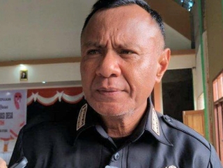 Sinen Resmikan Tournamen Sepakbola Gawang Sedang Tunas Utara Cup I