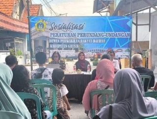 Elvita Vetty Ajak Pelaku UMKM Gresik Daftarkan Produknya di Katalog Elektronik Lokal 