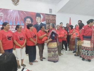 PDI Perjuangan Gelar Aksi Sosial di Kabupaten Sumba Timur