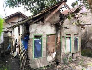 Yudha Puja Turnawan Sambangi Nandang, Penyandang Disabilitas Mental Dalam Kondisi Miskin Ekstrem