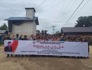 Reses, Rumiadi Serap Aspirasi Masyarakat di Desa Batu Tuhup dan Siap Diperjuangkan