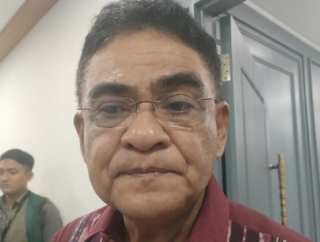 Andreas Tegaskan PDI Perjuangaan Masih Fokus Layani Masyarakat & Belum Pikirkan Pilpres