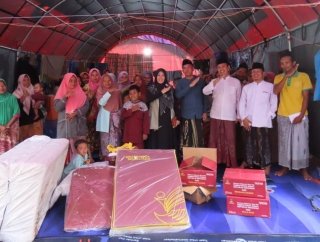 Ansari Salurkan Bantuan Kemensos untuk Korban Bencana di Pamekasan dan Sumenep