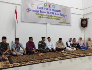 Yohanes Ontot Minta Tim Penggerak PKK Perkuat Kebersamaan