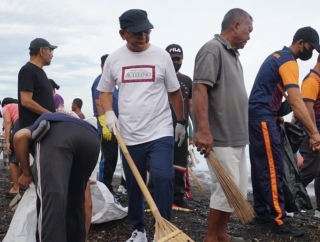 Buleleng Bersih-Bersih Pantai, Dukung Gerakan Indonesia Asri & Gerakan Bali Bersih Sampah