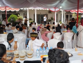 Rudianto Tjen Apresiasi Buka Puasa Bersama Anak Yatim yang Digelar Bupati Bangka Selatan