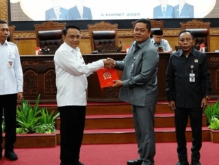 Ali Badrudin Usulkan Seragam Gratis Bagi Siswa SD-SMP Negeri Pada 2027