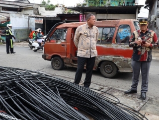 Respon Cepat Tri Adhianto Atas Aduan Masyarakat Soal Galian Fiber Optik di Pondok Gede