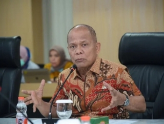 Sturman Panjaitan: Kebijakan Hilirisasi Bauksit Belum Berpihak Kepada Penambang Rakyat