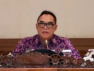 Adi Wiryatama Minta Pemerintah Dukung Para Pengelola Gajah Wisata Meski Ada Larangan Tunggang