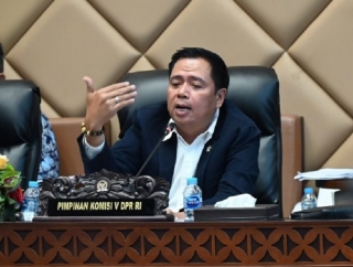 Lasarus Desak Pemerintah Tuntaskan Ribuan Darurat Perlintasan Sebidang di Jalur Kereta Api