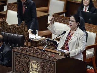 Puan Sebut Negara Harus Tingkatkan Perlindungan Buruh di Momen May Day