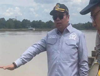 Lasarus Tegaskan Persoalan Infrastruktur Jalan di Sintang Hampir Merata di Berbagai Wilayah