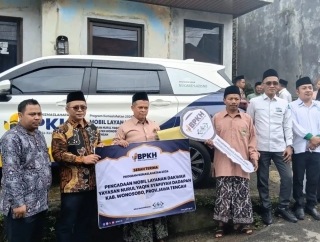 Wibowo Prasetyo Serahkan Mobil Dakwah untuk Yayasan Nurul Yaqin Wonosobo: Gunakan untuk Layanan Umat hingga Pelosok