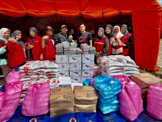 Banteng Lhokseumawe Salurkan Bantuan ke Warga Terdampak Kebakaran 