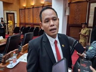 HJKS ke-733, Ketua DPRD Surabaya Puji Capaian Eri Cahyadi dan Ingatkan PR Infrastruktur Pinggiran