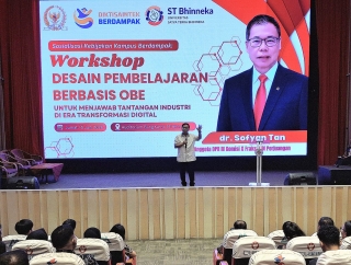 Menjadi Dosen Idola di Era Digital: Sofyan Tan Tekankan Pentingnya 