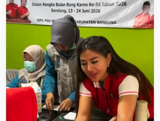 Pengobatan Gratis di Dayeuhkolot, Angie Natesha Tegaskan Komitmen Kesehatan Berkelanjutan PDI Perjuangan