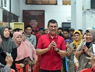 Gandeng Kementerian ESDM, Ridwan Andi Wittiri Salurkan Ribuan Alat Masak Listrik Gratis di Gowa