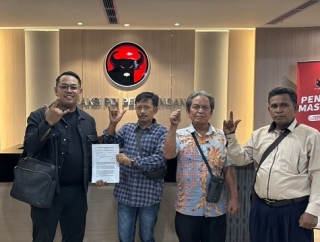 Dampingi Sopir Angkot, PBHM Adukan Nasib Mikrolet Jakarta ke Fraksi PDI Perjuangan dan Dishub