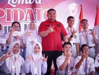 Peringati Haul Bung Karno, DPC PDI Perjuangan Pekanbaru Gelar Lomba Pidato Pelajar 