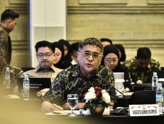 Atasi Badai PHK di Jatim, Samuel Wattimena Minta Pemda Fasilitasi Reskilling Buruh