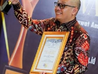 Sofwan Dedy Terima Parliamentary Awards 2026, Tegaskan Komitmen Bangun Desa dan Pelayanan Publik