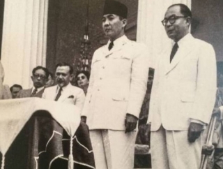 Meninggalkan Bara di Jakarta demi Embun di Dalat, Sebuah Paradoks Revolusi Agustus 1945