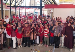 Sulap Eks-Dolly Jadi Pusat Kreatif, Risma Gandeng DPR Dorong UMKM "Naik Kelas"