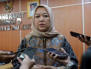 Yuke Yurike Minta Pemprov Perketat Pengawasan Pengolahan Sampah di Kawasan Komersial