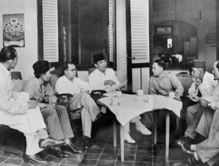 Kabar Menyerahnya Jepang & Desakan Pemuda