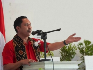 Ketua DPD PDI Perjuangan NTT Instruksikan Kader Terus Bergerak Bantu Penanganan Darurat Gempa Flores